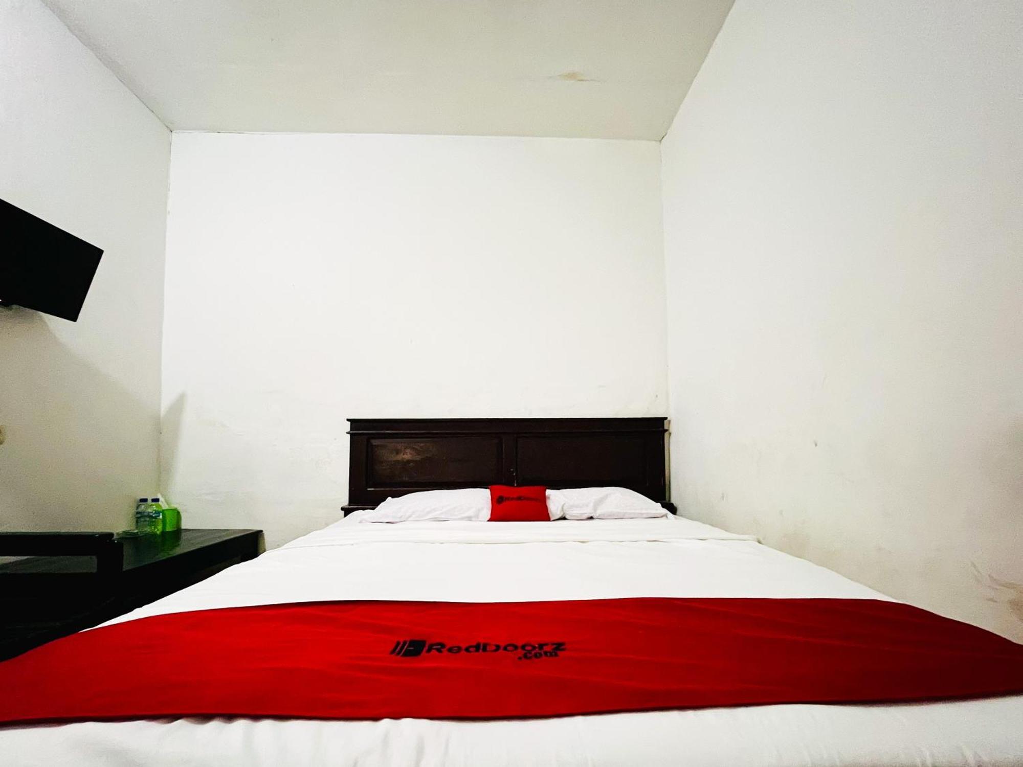 Reddoorz At Krisan Kendari Ξενοδοχείο Pulupanda Εξωτερικό φωτογραφία