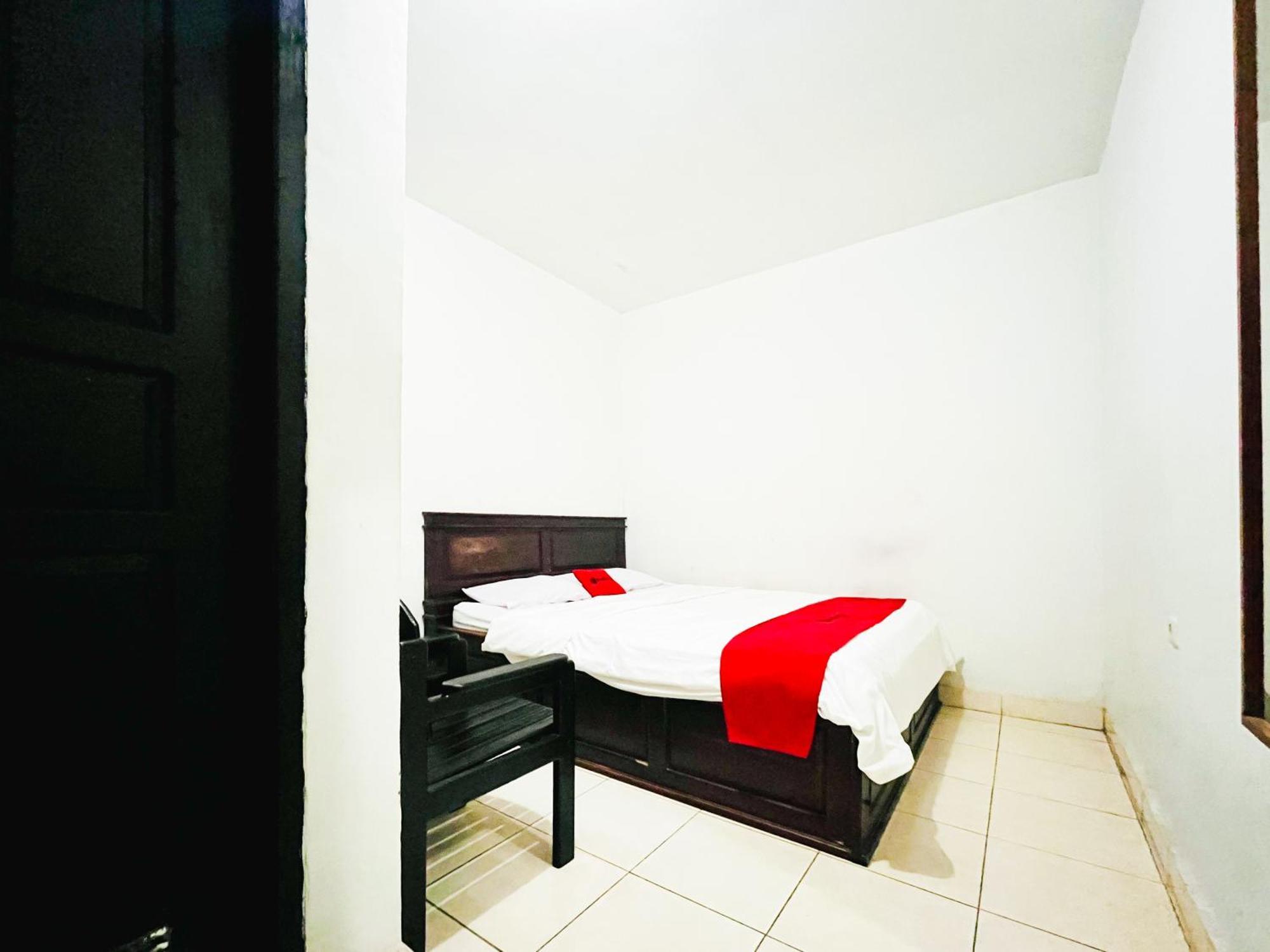 Reddoorz At Krisan Kendari Ξενοδοχείο Pulupanda Εξωτερικό φωτογραφία