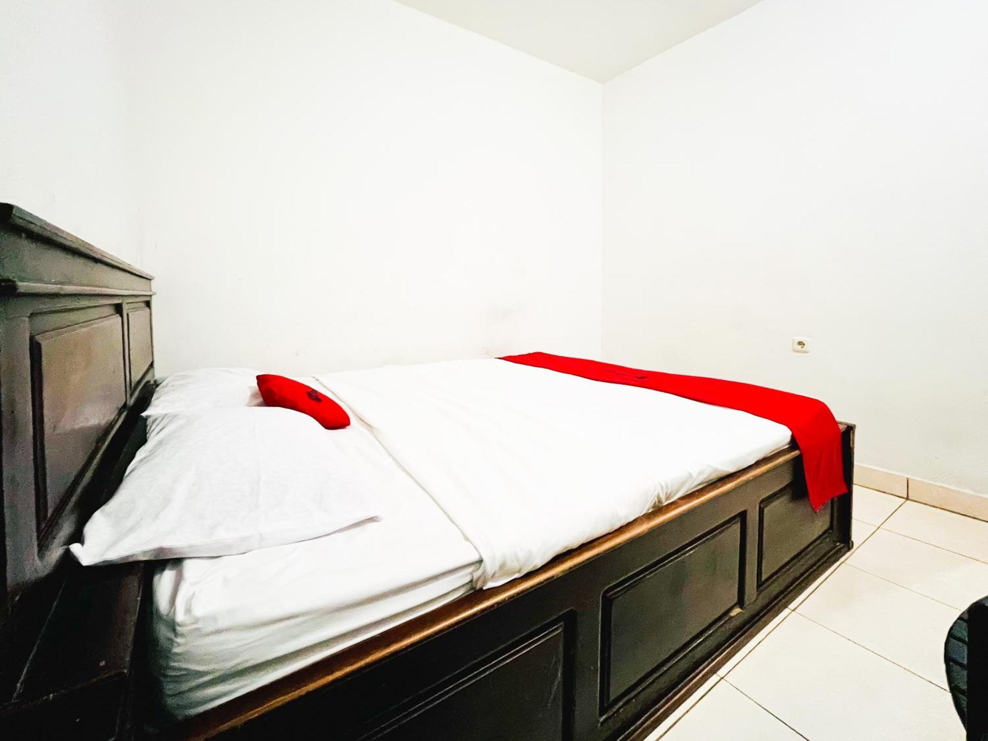 Reddoorz At Krisan Kendari Ξενοδοχείο Pulupanda Εξωτερικό φωτογραφία