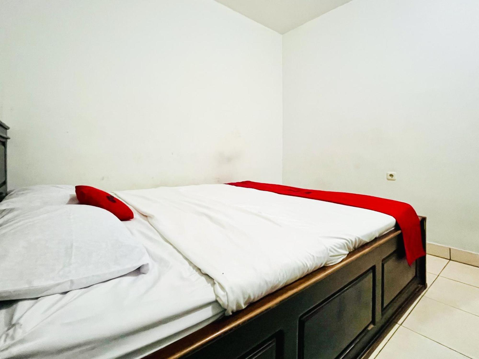 Reddoorz At Krisan Kendari Ξενοδοχείο Pulupanda Εξωτερικό φωτογραφία