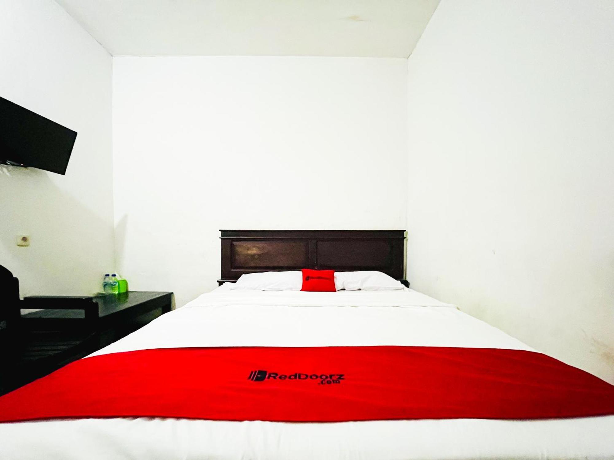 Reddoorz At Krisan Kendari Ξενοδοχείο Pulupanda Εξωτερικό φωτογραφία